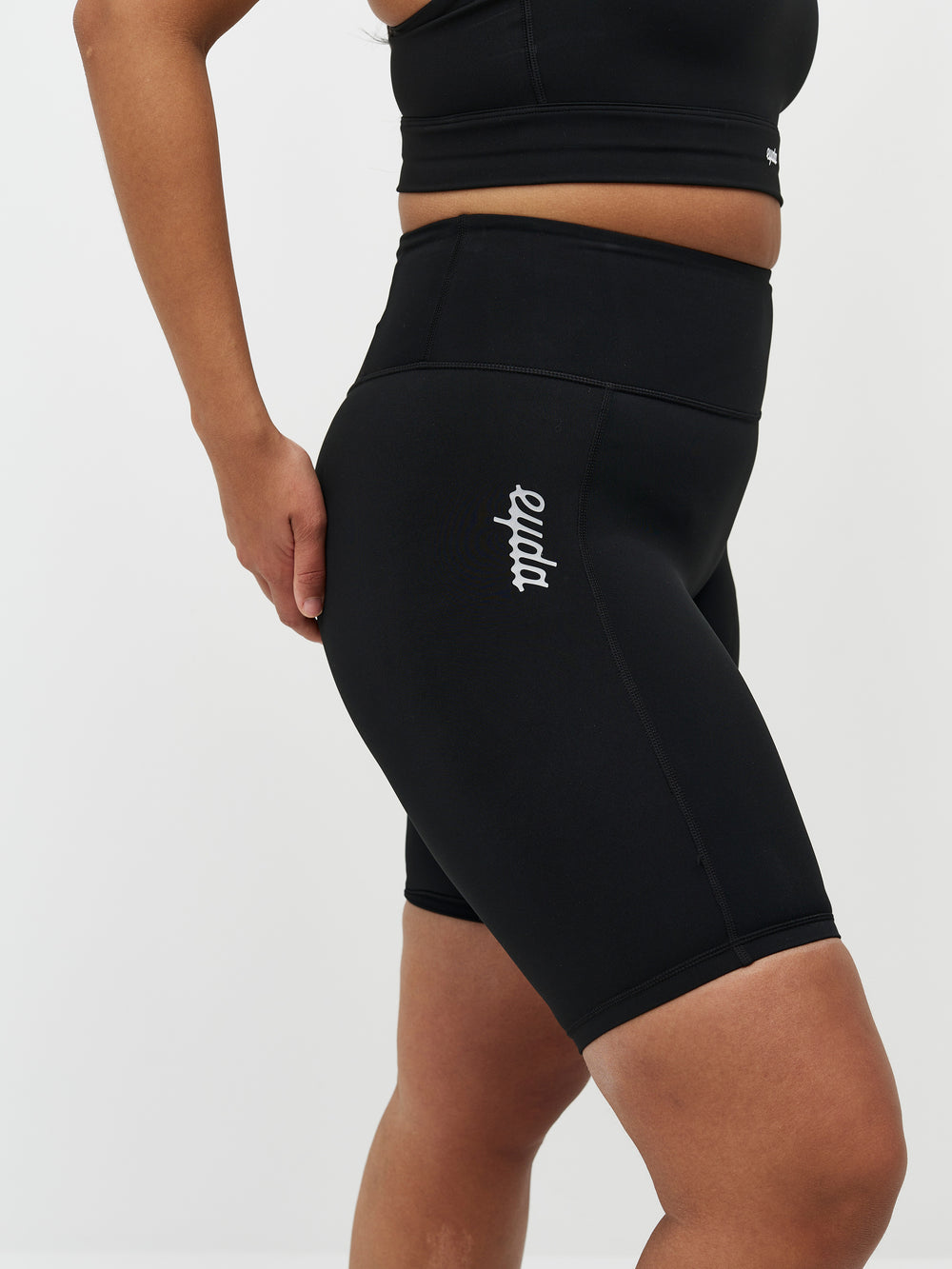 Ellie Ultralight Long Shorts