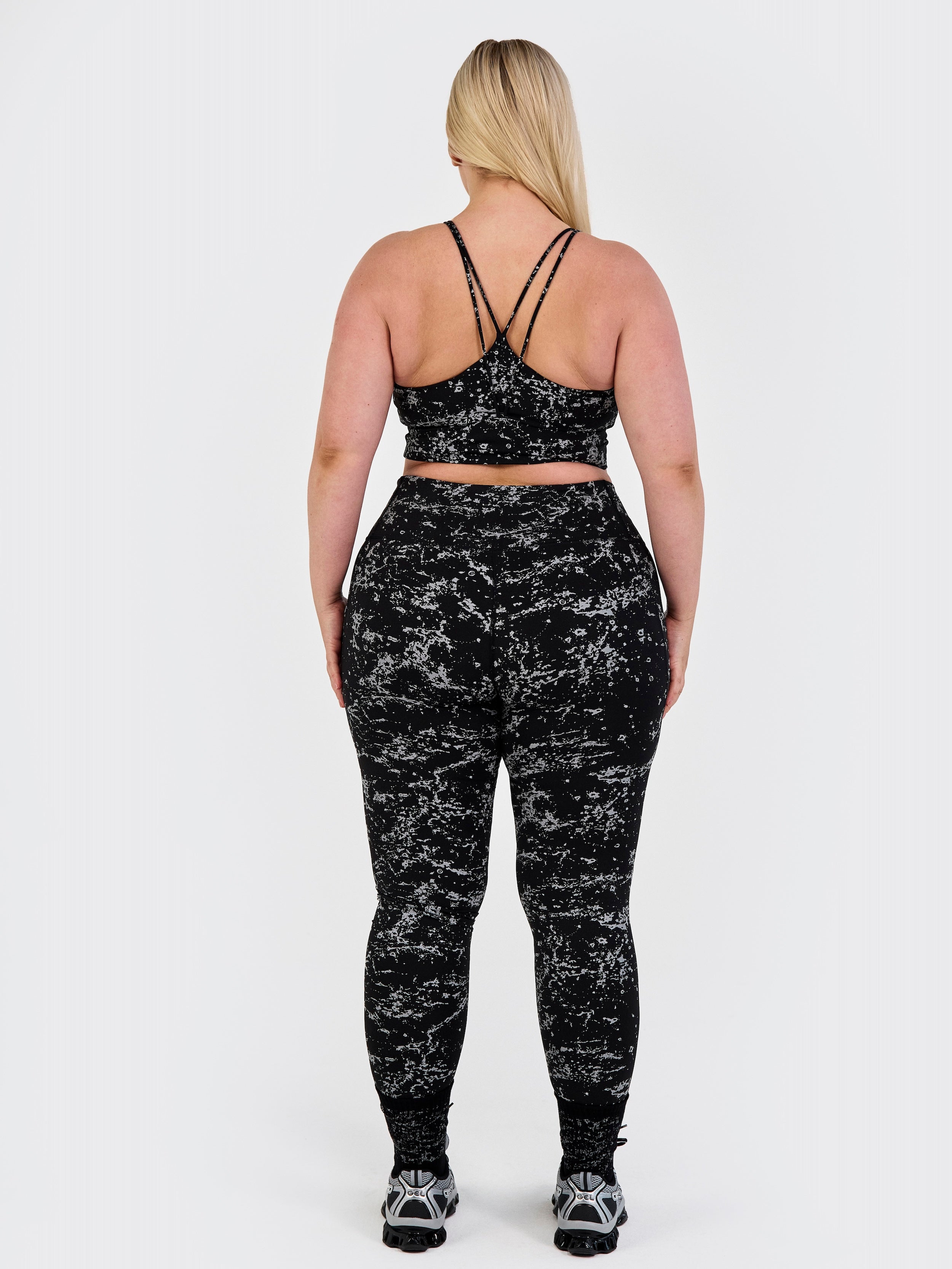 Ellie Ultralight Pocket Leggings